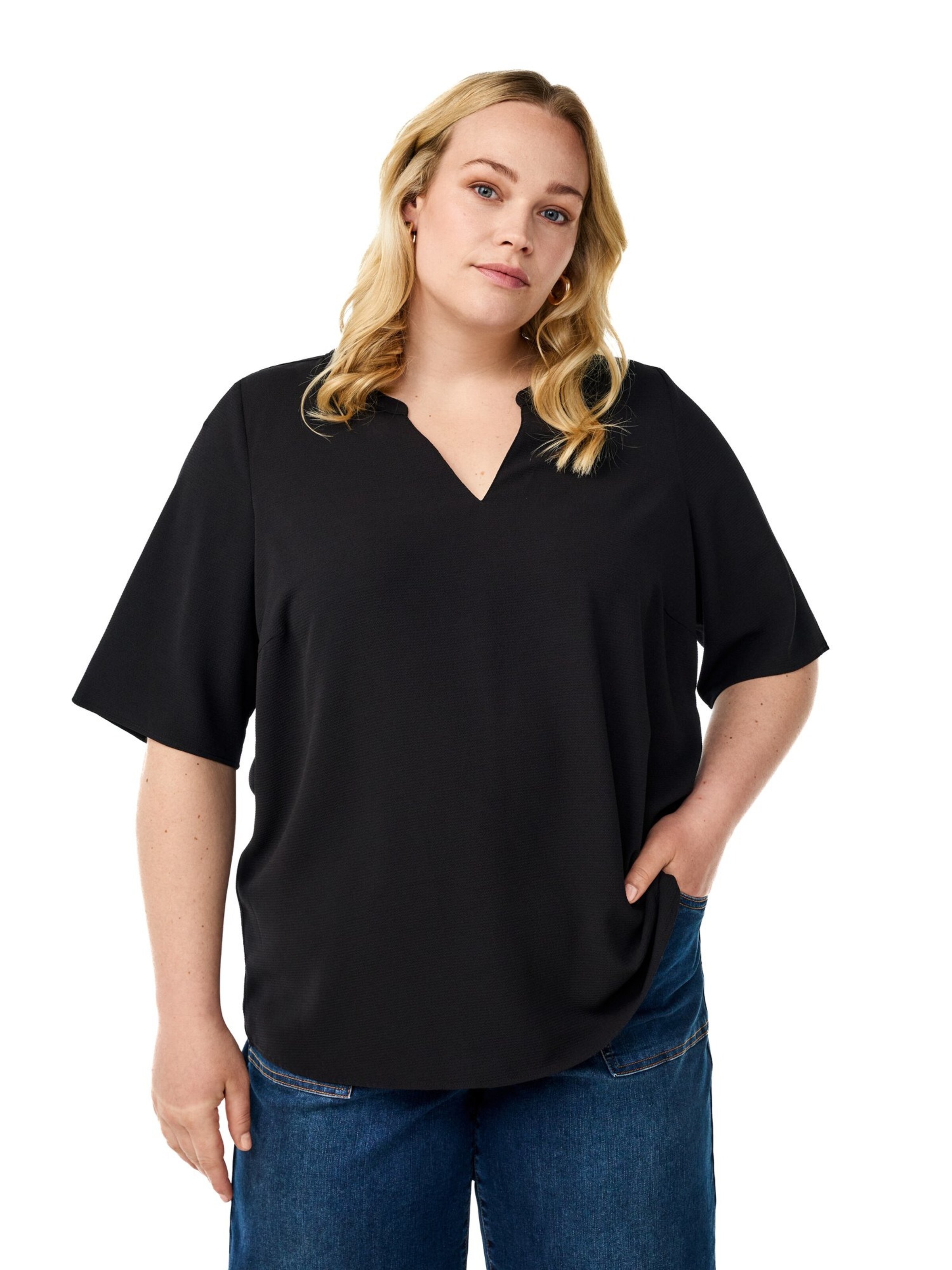 Zizzi Blúz 'VANNI' - fekete: elől