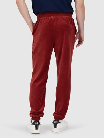Sergio Tacchini Regular Sporthose 'COURT VELOUR' in Rot