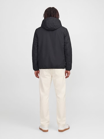 JACK & JONES Jacke in Schwarz