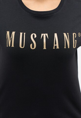 MUSTANG T-Shirt in Schwarz