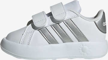 Baskets 'Grand Court 2.0' ADIDAS ORIGINALS en blanc : devant