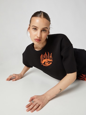 VIERVIER Sweatshirt 'Lina' in Zwart