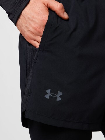 UNDER ARMOUR Regular Sportshorts 'Launch 5' in Schwarz