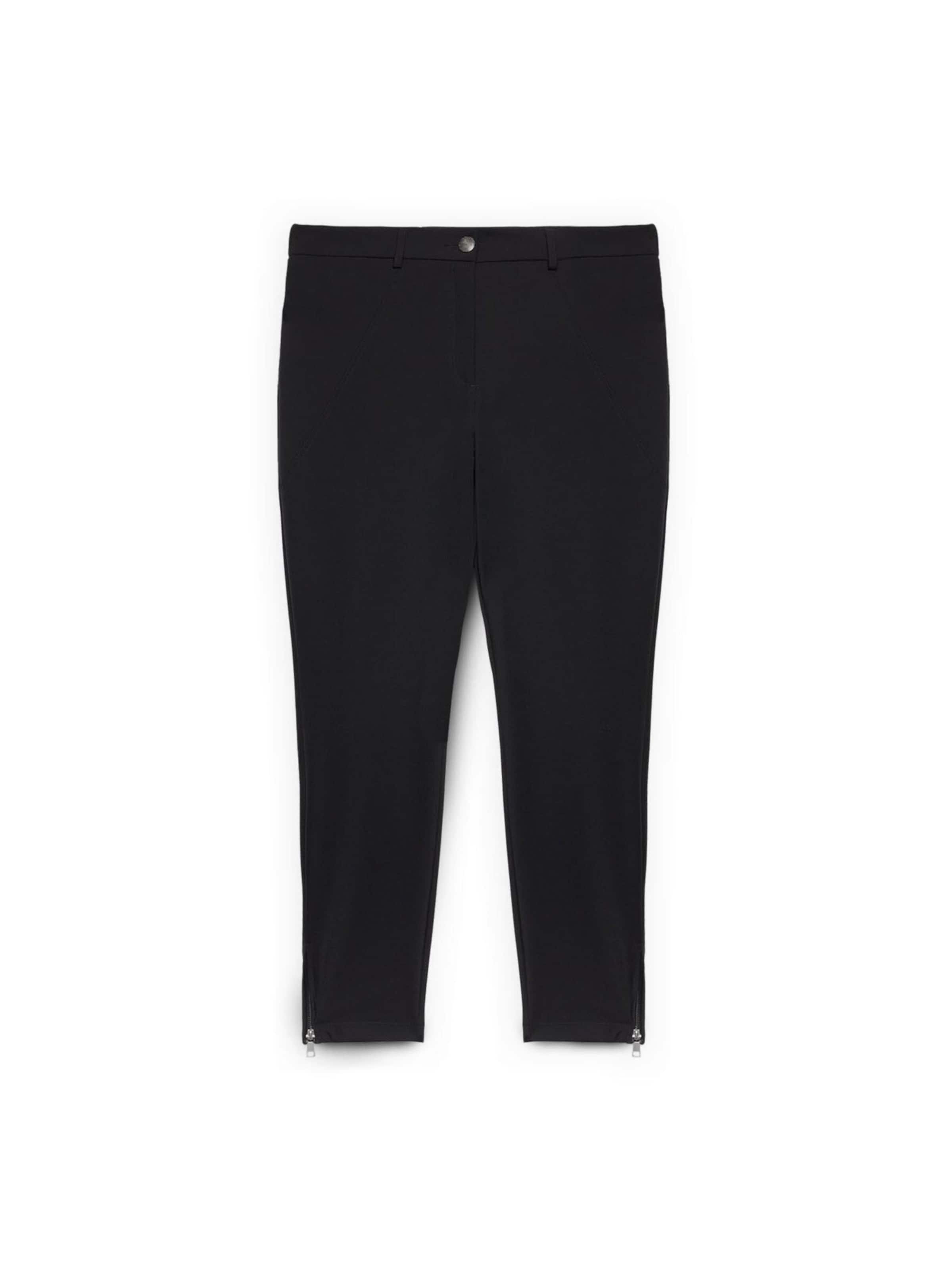 Fiorella Rubino Skinny Trousers in Black: front