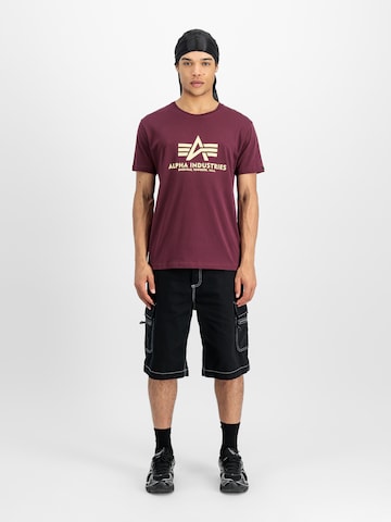 ALPHA INDUSTRIES T-shirt i röd
