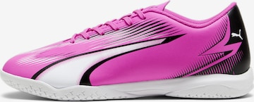 Chaussure de foot 'ULTRA PLAY IT' PUMA en rose : devant