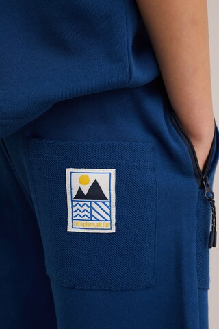 WE Fashion Regular Trousers in Blue