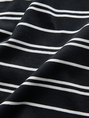 Next - Camiseta en negro