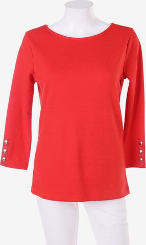 C&A Top & Shirt in XS in Red: front
