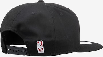 NEW ERA Шапка с козирка '9Fifty Chicago Bulls' в черно