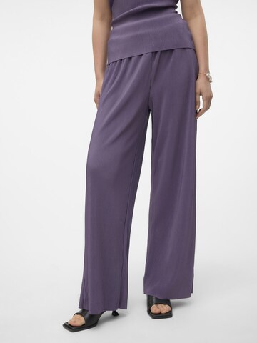 Regular Pantalon 'RAYA' VERO MODA en violet