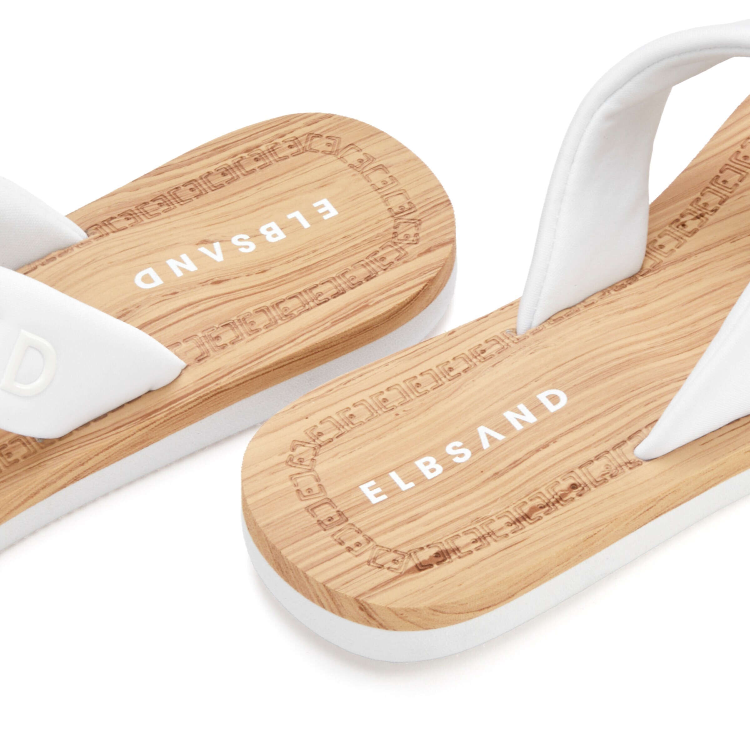 Elbsand Μιούλ σε λευκό