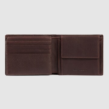 Piquadro Wallet 'Carl' in Brown