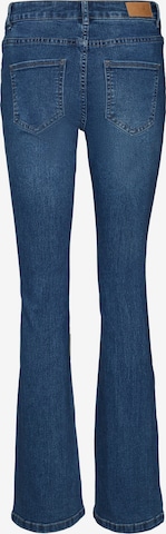 VERO MODA Flared Jeans 'Peachy' in Blau