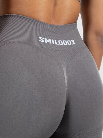 Smilodox Skinny Leggings ' Cetrina ' in Grey