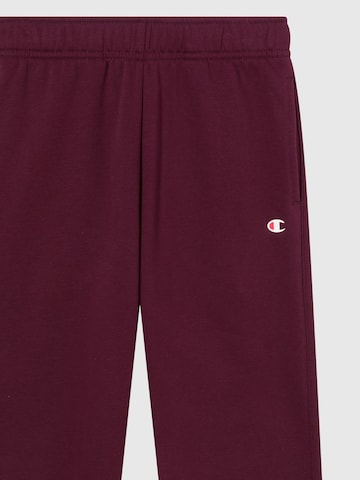 Champion Authentic Athletic Apparel - regular Pantalón en rojo