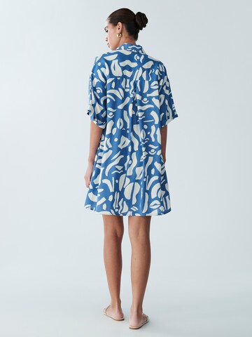 Abito camicia 'NESSA' di St MRLO in blu: dietro