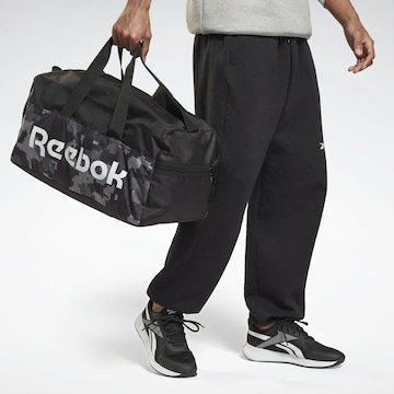 Reebok Спортна чанта в черно