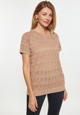 Usha Trui in Beige: voorkant