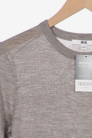 UNIQLO Sweater & Cardigan in M in Grey