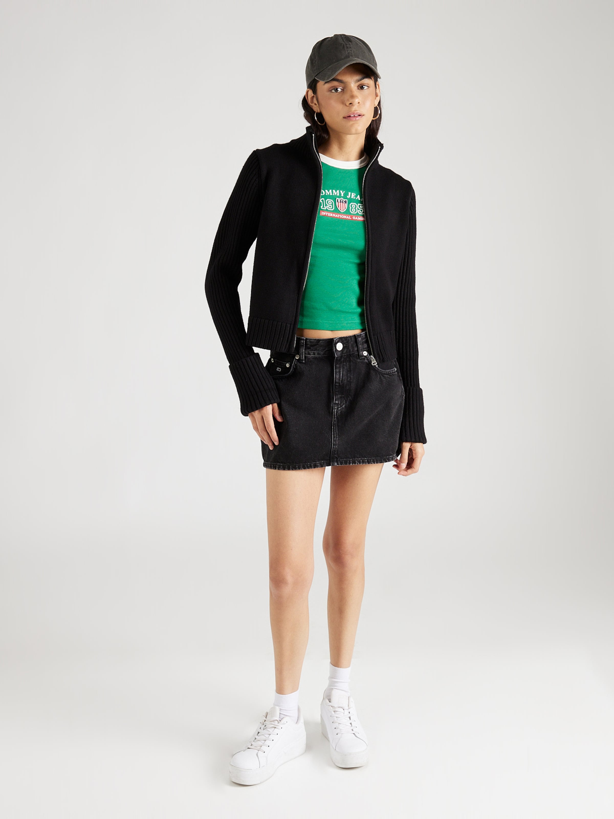 Gonna di jeans nera outfit new arrivals