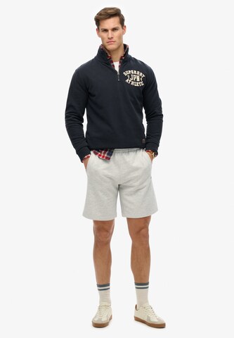 Superdry Regular Broek 'Essential' in Grijs
