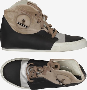 Marithé + François Girbaud Sneaker 35 in Schwarz: Vorderseite