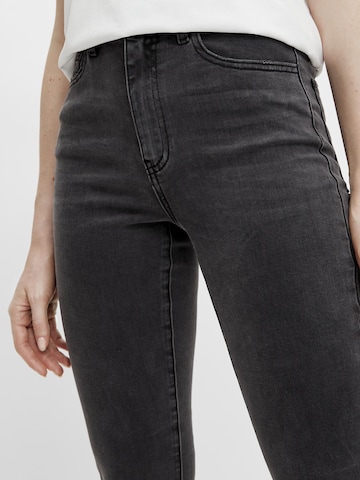 OBJECT Flared Jeans 'Diju' i svart