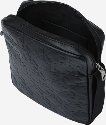 Calvin Klein Jeans Crossbody Bag in Black