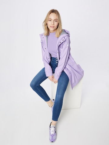 Veste fonctionnelle 'Friese Traveby' Derbe en violet