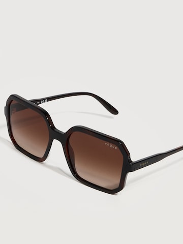 VOGUE Eyewear Слънчеви очила '0VO5696S' в кафяво