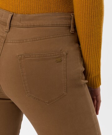 BRAX Regular Jeans 'Carola' in Brown