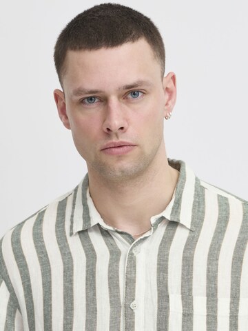 Coupe regular Chemise ' BHABAN ' BLEND en vert