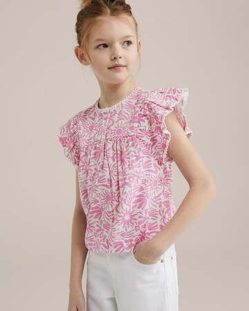 WE Fashion Blouse in Pink: front