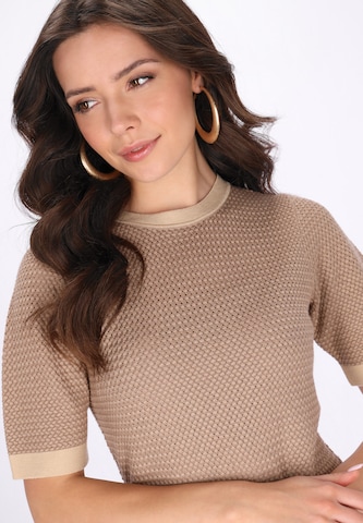 faina - Vestido em bege