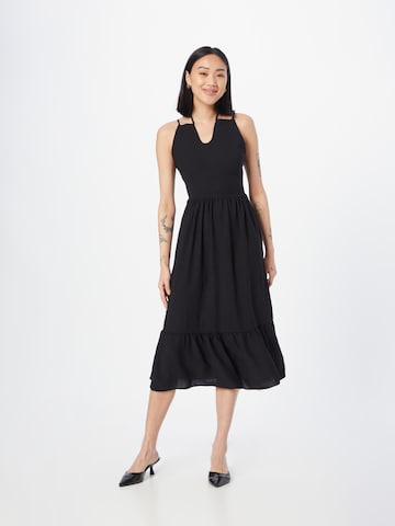 Trendyol - Vestido em preto: frente