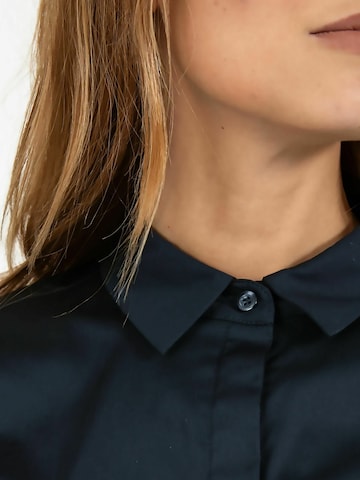 Coster Copenhagen Koszulka ' Fitted ' w kolorze niebieski