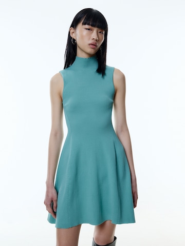 EDITED Knitted dress 'Luise' in Green: front