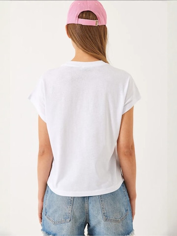 Bianco Lucci Särk 'T-Shirts', värv valge