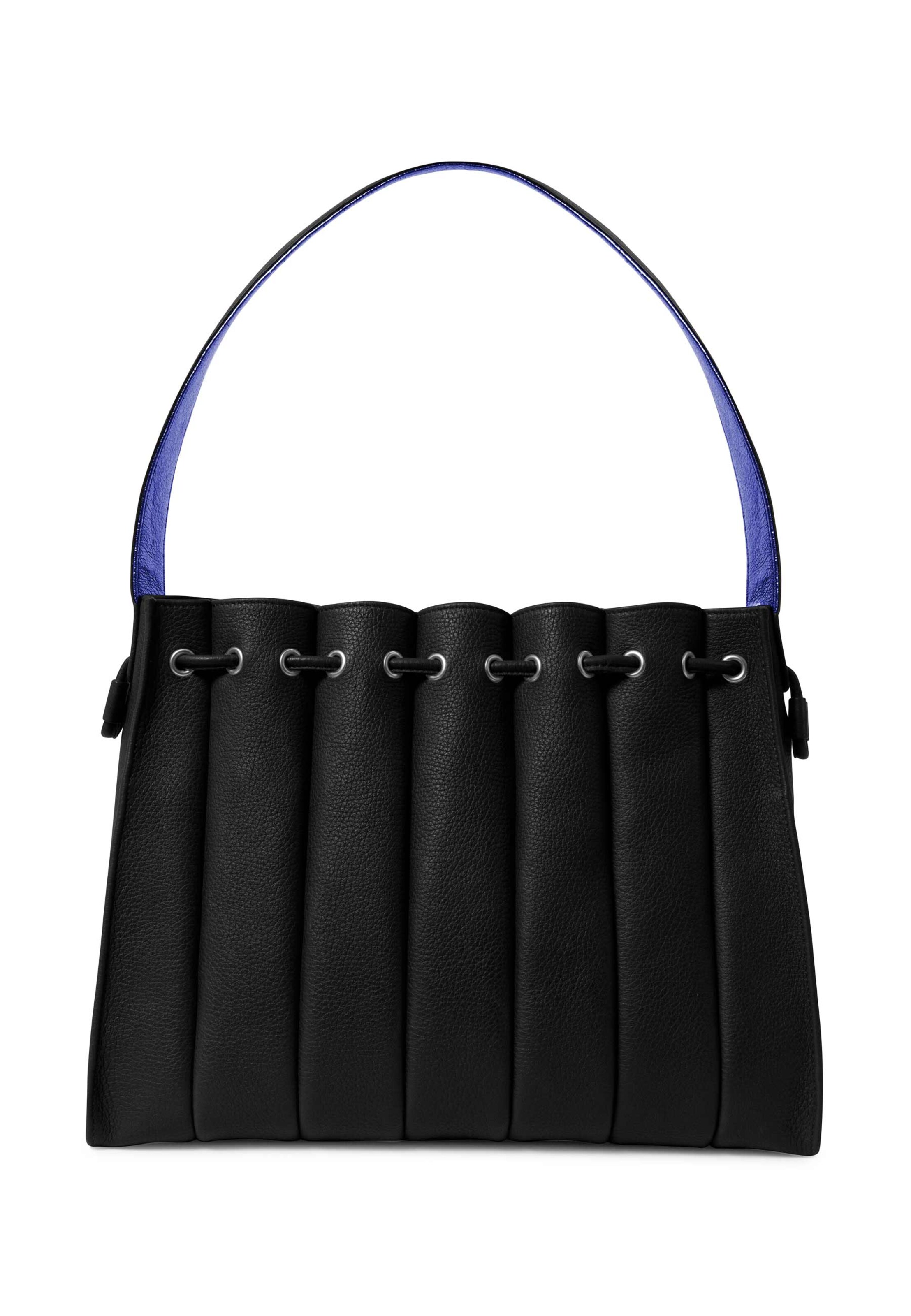 Gretchen Pouch 'Fan' in Black