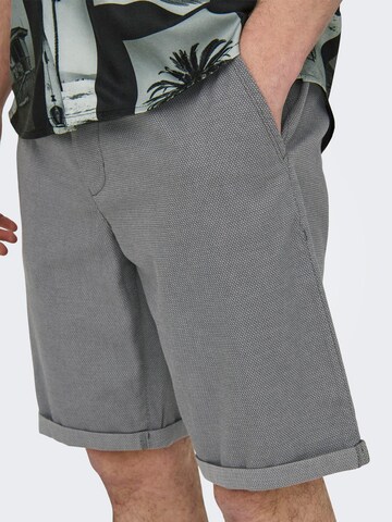 Regular Pantalon chino 'Peter Dobby' Only & Sons en gris