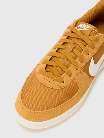 Nike Sportswear Σνίκερ 'FIELD GENERAL' σε καφέ