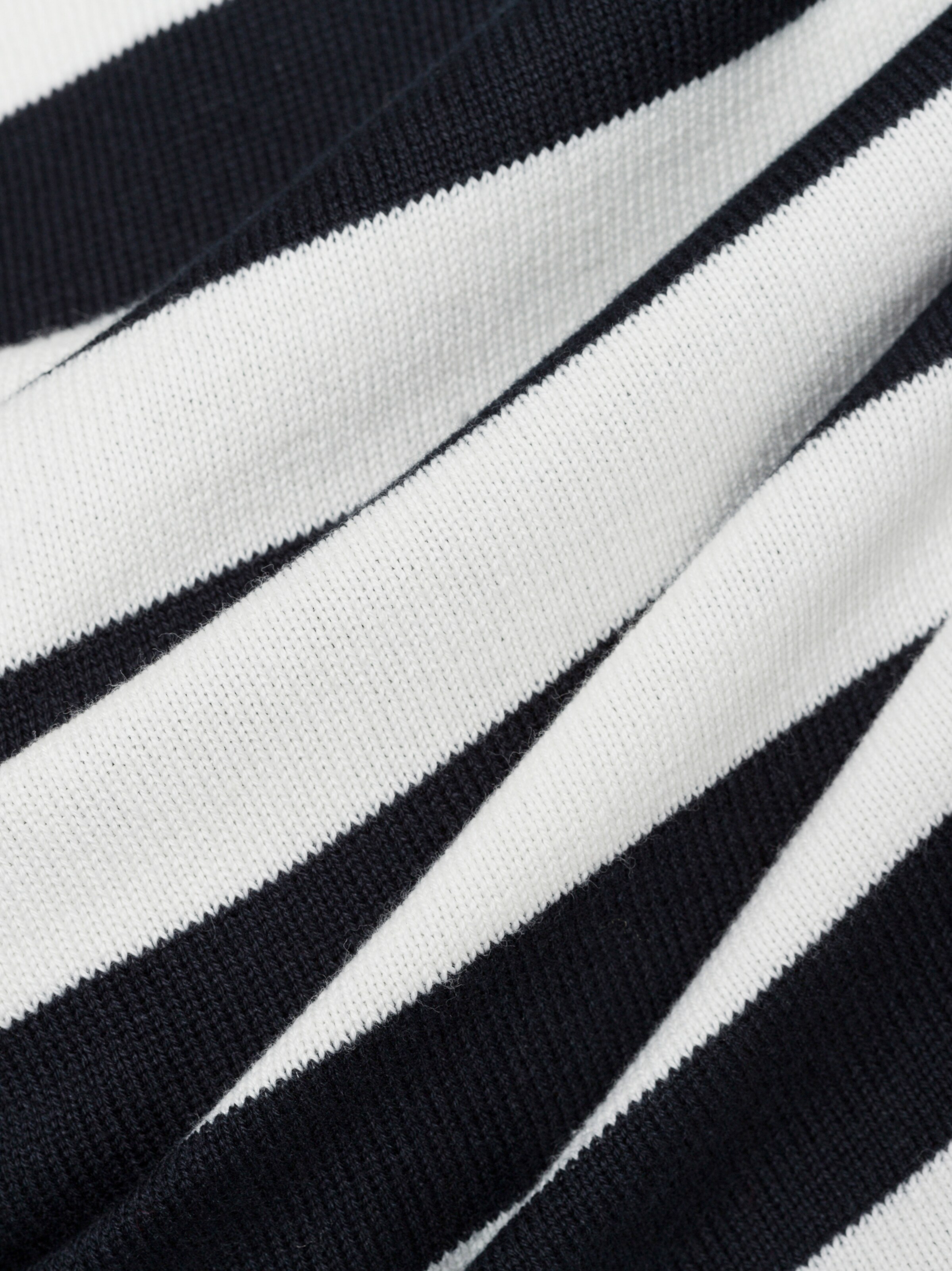 Brookshire Sweater ' ' in Black