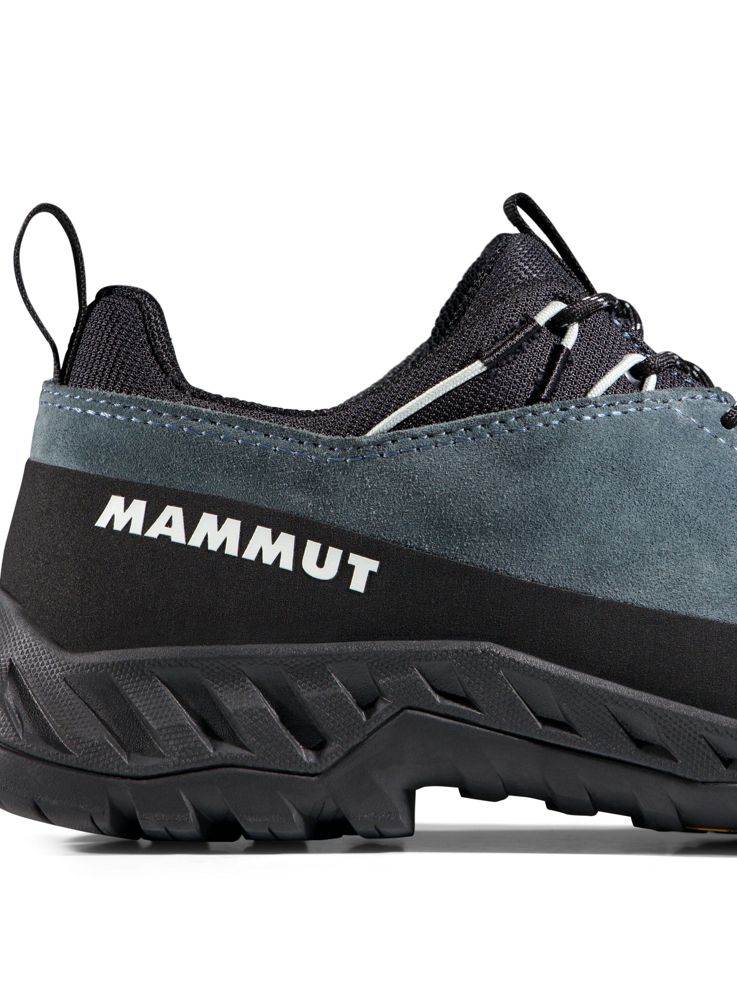 MAMMUT Flats 'Alnasca IV' in Grey