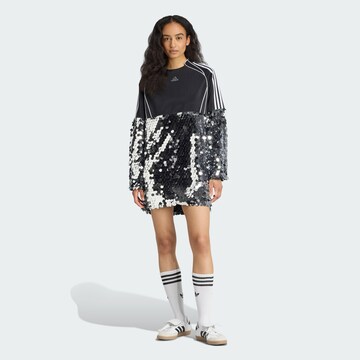 ADIDAS ORIGINALS Jurk 'Adilenium Season 4 Teamgeist' in Zwart: voorkant