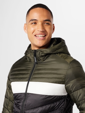 JACK & JONES Преходно яке 'Hero' в зелено