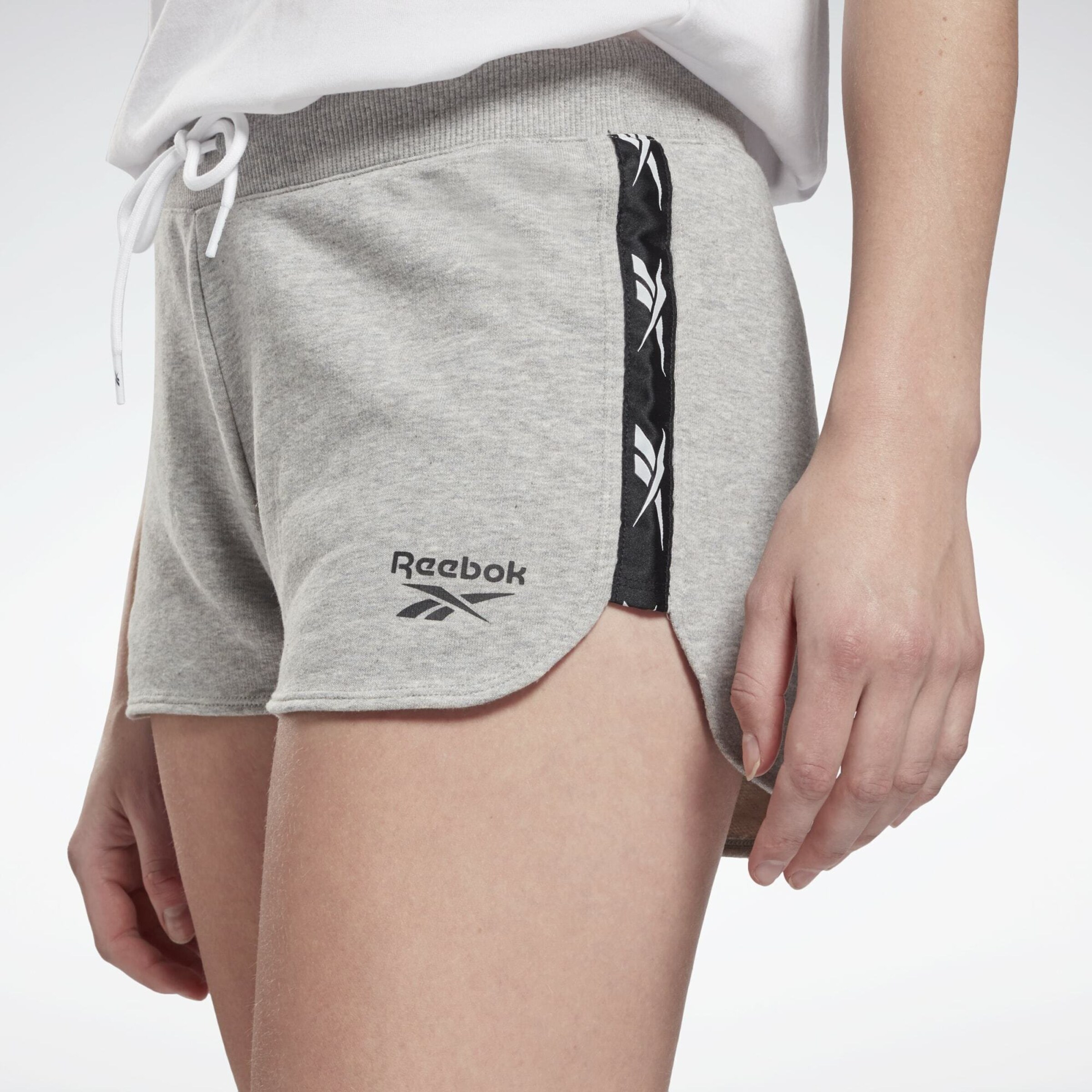 Frauen Sportarten Reebok Sport Shorts in Grau - HE12408 Frauen Sportarten Reebok Sport Shorts in Grau - HE12408