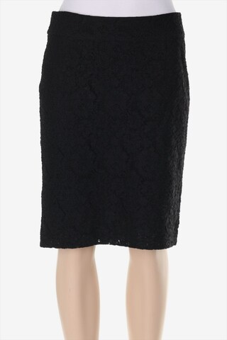 GLOBUS Skirt in S in Black: front