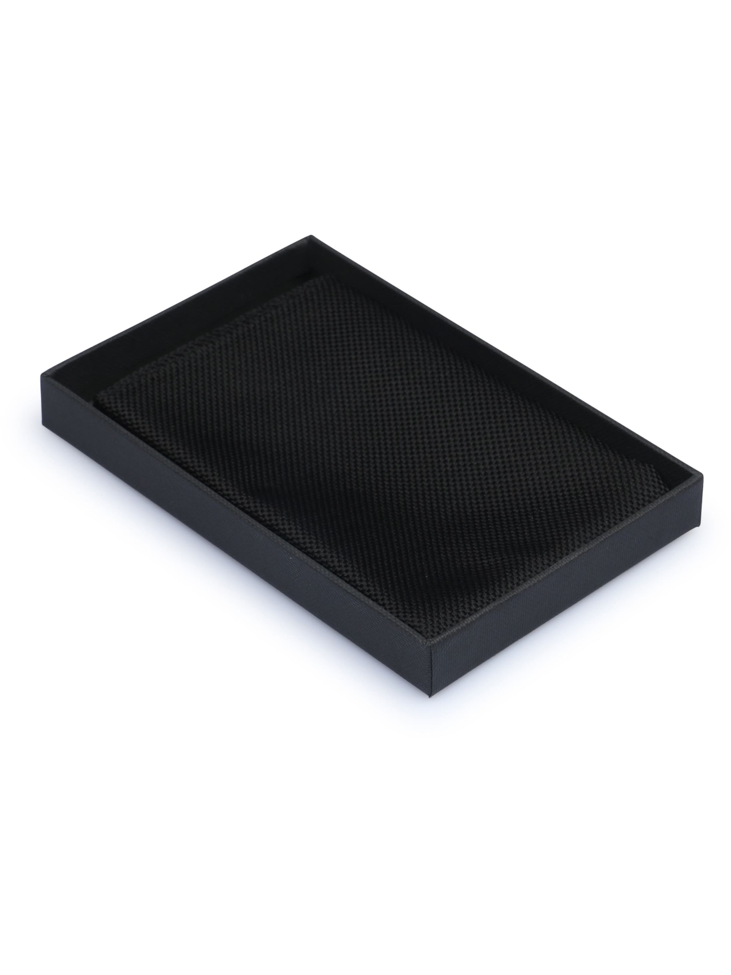 Suitable Pocket Square in Black