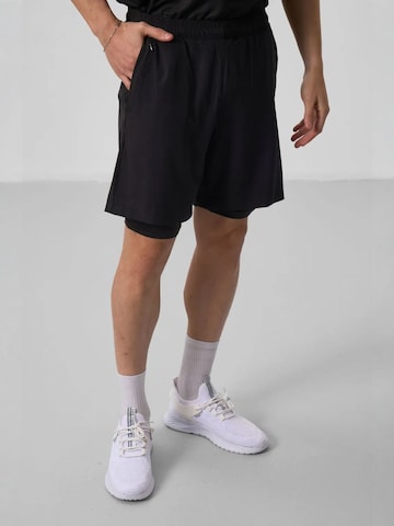 Tommy Life Regular Sportbroek in Zwart